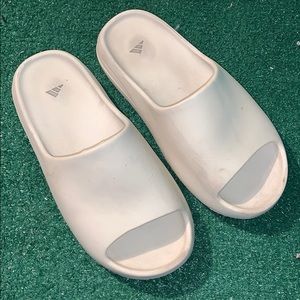 Yeezy Slides